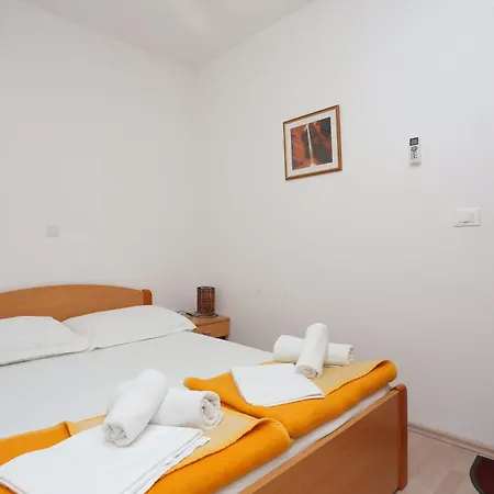 Double 5263c Vendégház Tučepi